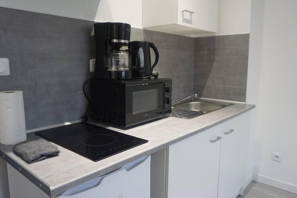 Cosy T2 Wifi Parking Proche Gare Centre Ville Saint-Quentin  Luaran gambar